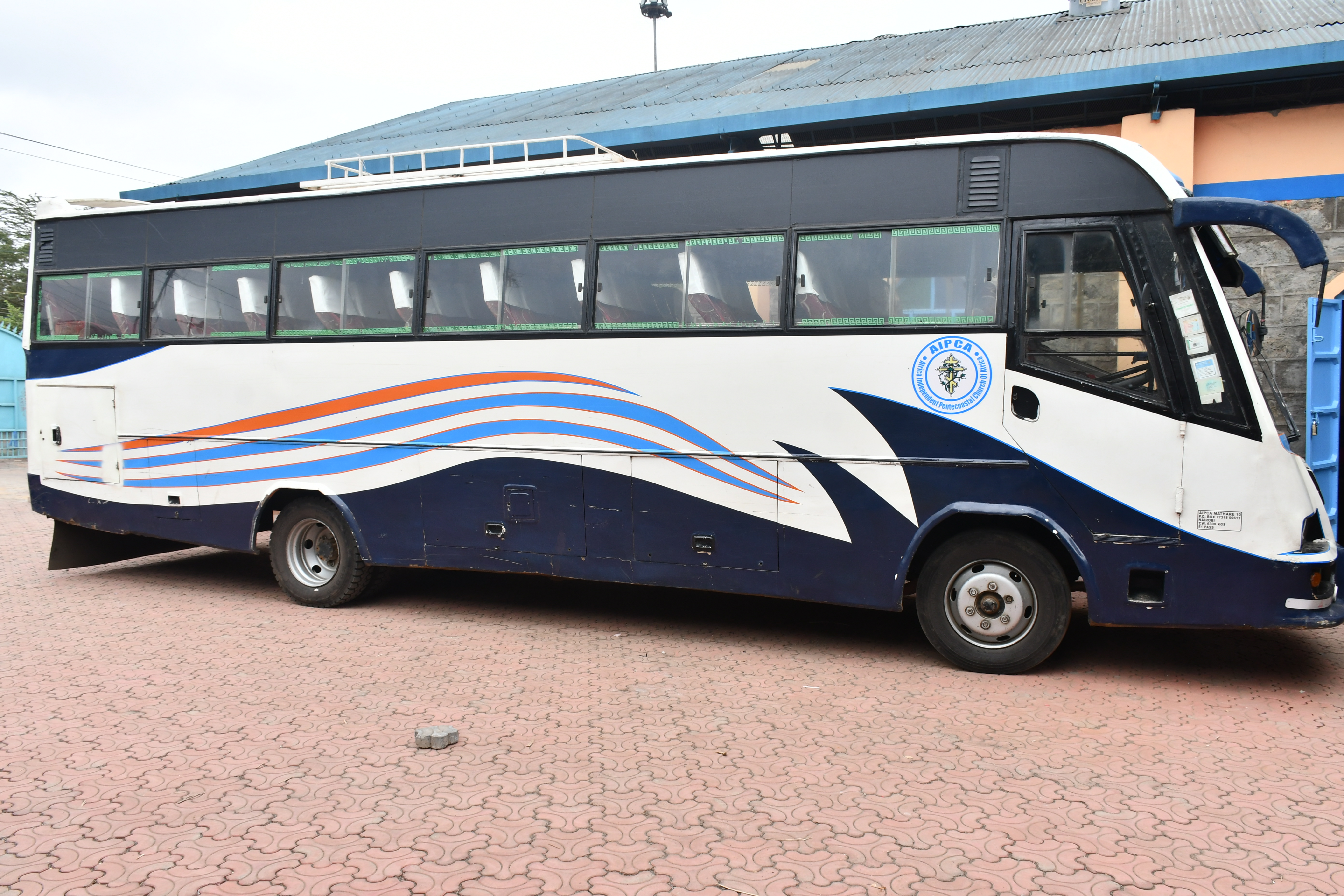 bus1